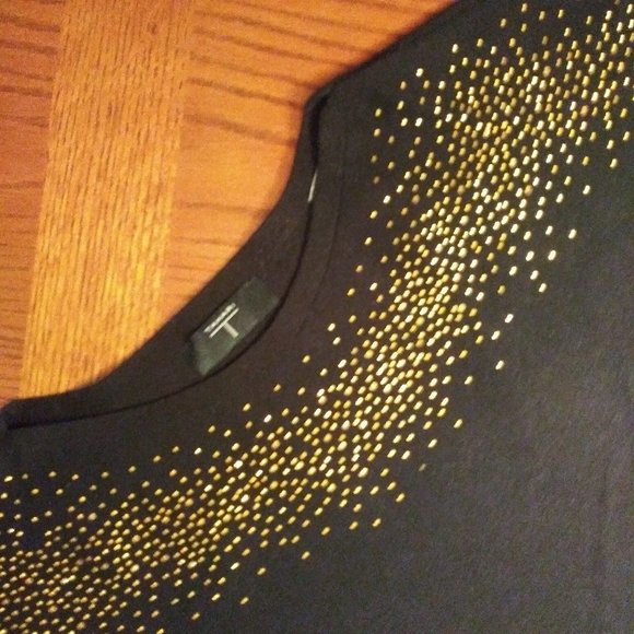 NWT Tahari Black and Gold Pullover Sweater - Picture 3 of 6